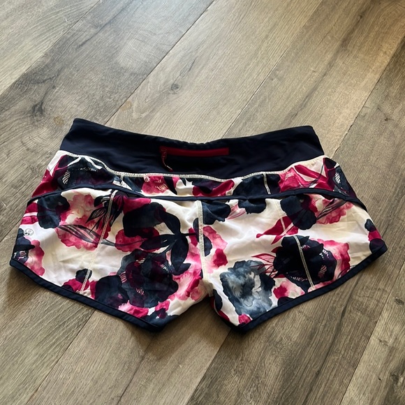 Floral Lululemon Shorts - Picture 1 of 2